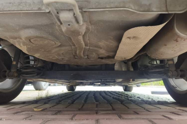 Used Roewe 350 2015 1.5L Manual Luxury Sunroof Edition Chassis Rear