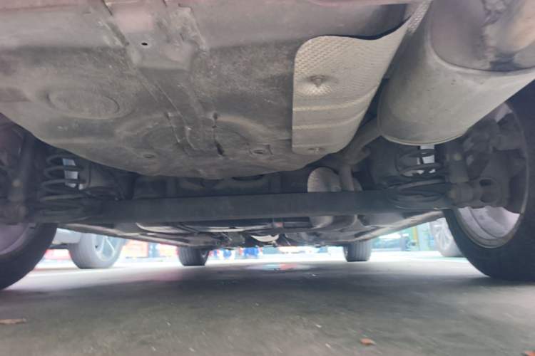 Used Roewe 350 2015 1.5L Automatic Luxury Sunroof Edition Chassis Rear