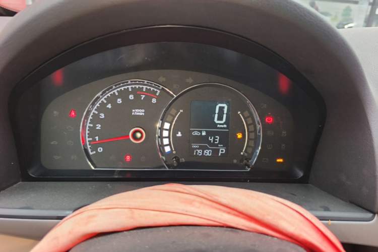 Used Roewe 350 2015 1.5L Automatic Luxury Sunroof Edition Instrument Cluster