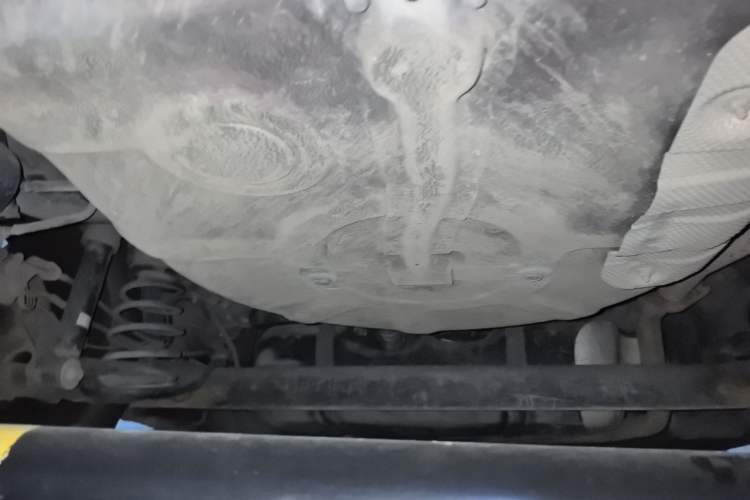 Used Roewe 350 2015 1.5L Automatic Luxury Sunroof Edition Chassis Rear