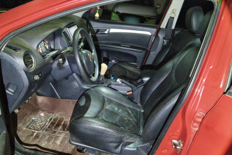 Used Roewe 350 2015 1.5L Manual Luxury Sunroof Edition Driver Seat