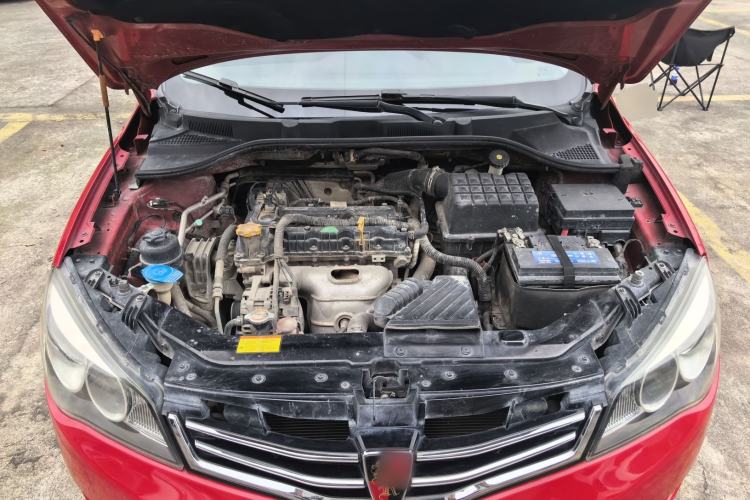 Used Roewe 350 2015 1.5L Manual Luxury Sunroof Edition Engine Bay
