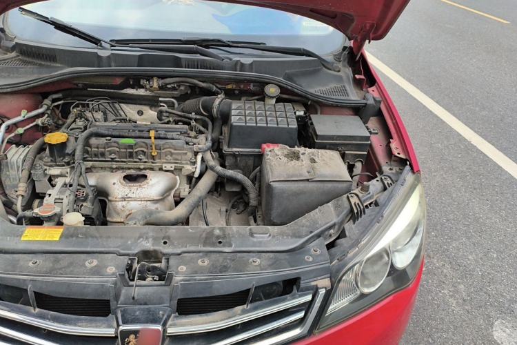 Used Roewe 350 2015 1.5L Automatic Luxury Sunroof Edition Engine Bay Left