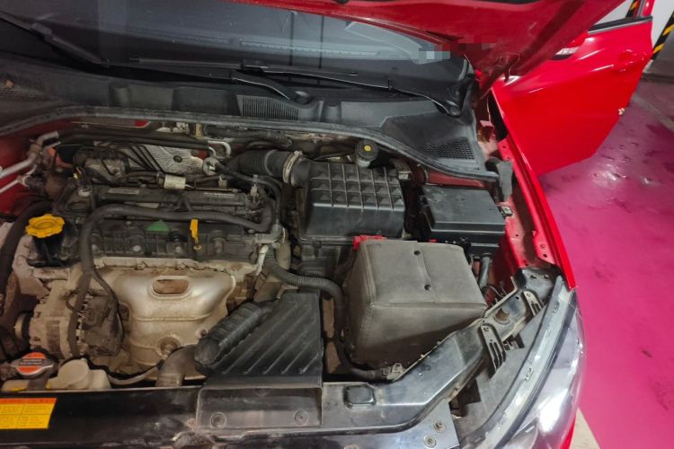 Used Roewe 350 2015 1.5L Automatic Luxury Sunroof Edition Engine Bay Left