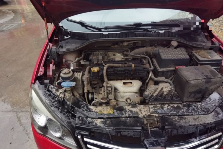 Used Roewe 350 2015 1.5L Automatic Luxury Sunroof Edition Engine Bay Right