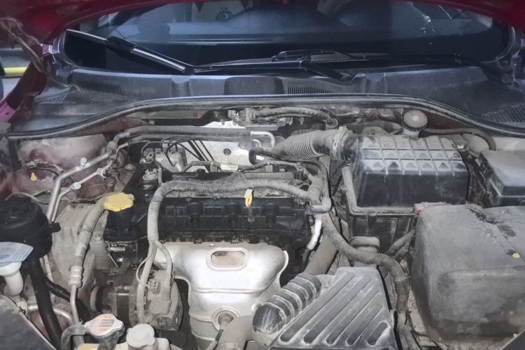 Used Roewe 350 2015 1.5L Automatic Luxury Sunroof Edition Engine Bay