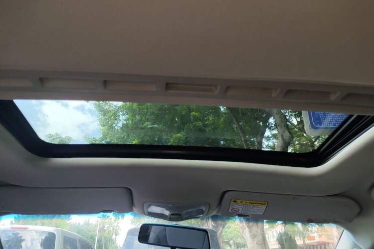 Used Roewe 350 2015 1.5L Manual Luxury Sunroof Edition Headliner