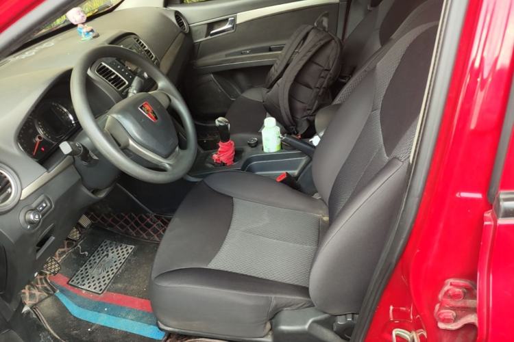 Used Roewe 350 2015 1.5L Manual Luxury Sunroof Edition Left Front Seat