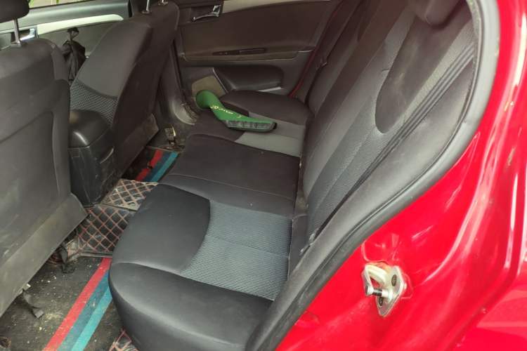 Used Roewe 350 2015 1.5L Manual Luxury Sunroof Edition Left Rear Seat