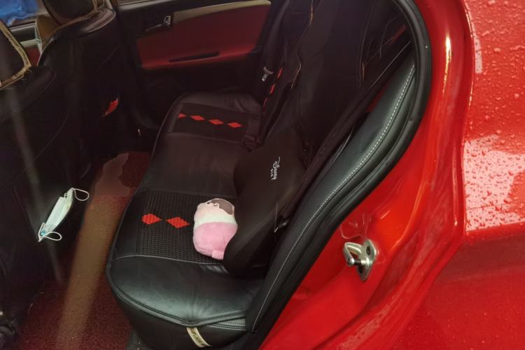Used Roewe 350 2015 1.5L Automatic Luxury Sunroof Edition Left Rear Seat
