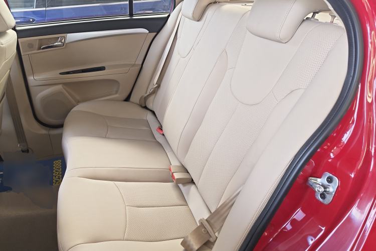 Used Roewe 350 2015 1.5L Automatic Luxury Sunroof Edition Left Rear Seat