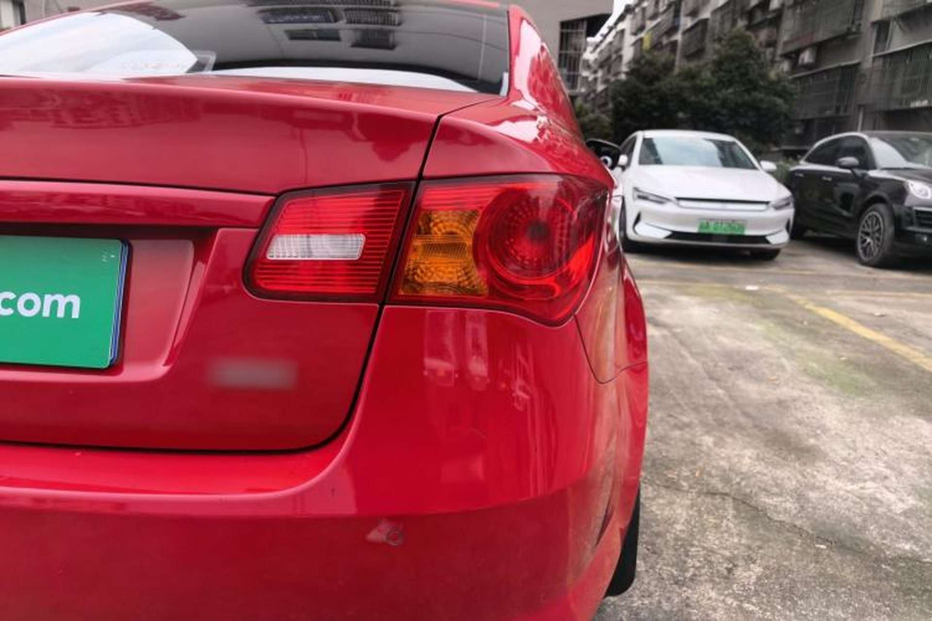 Used Roewe 350 2015 1.5L Manual Luxury Sunroof Edition Right Rear Taillight