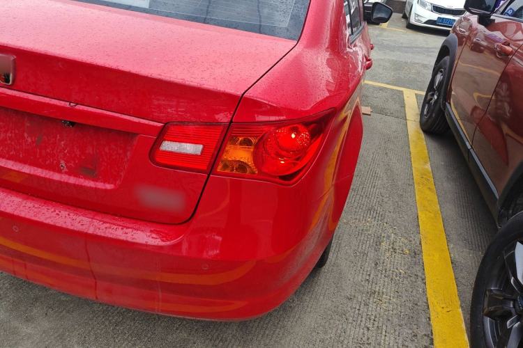 Used Roewe 350 2015 1.5L Automatic Luxury Sunroof Edition Right Rear Taillight