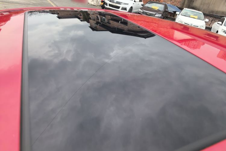 Used Roewe 350 2015 1.5L Manual Luxury Sunroof Edition Roof