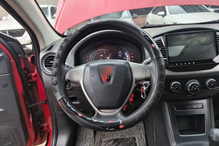 Used Roewe 350 2015 1.5L Manual Luxury Sunroof Edition Steering Wheel