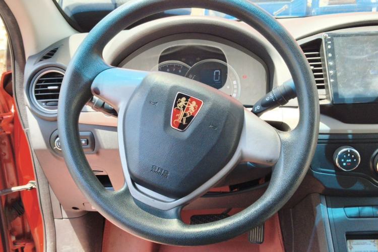 Used Roewe 350 2015 1.5L Automatic Luxury Sunroof Edition Steering Wheel