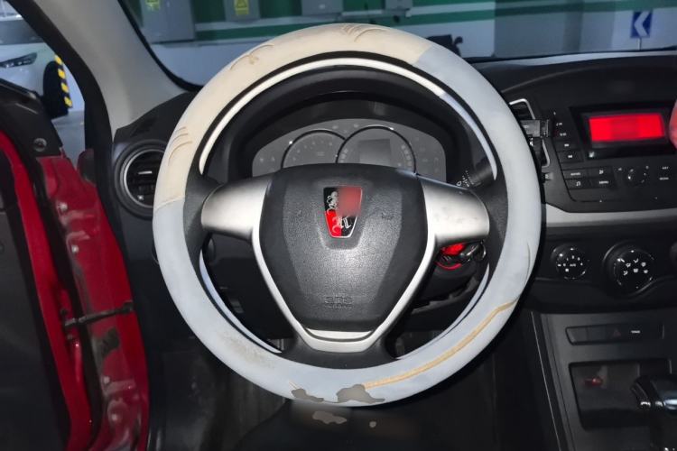 Used Roewe 350 2015 1.5L Automatic Luxury Sunroof Edition Steering Wheel