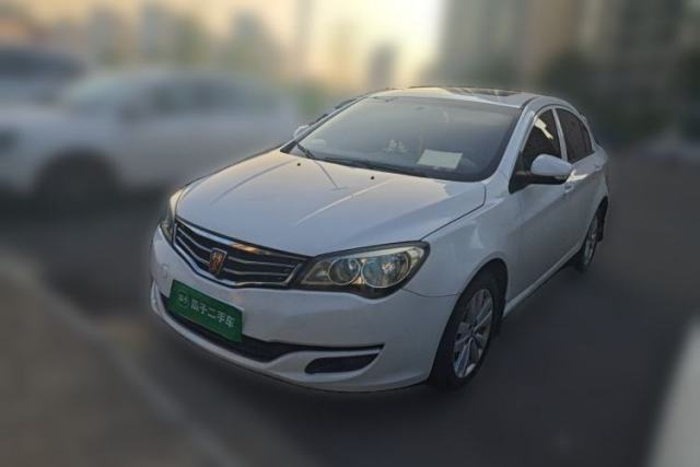 Ojetý Roewe 350 2015 1.5L Manual Luxury Sunroof Edition
