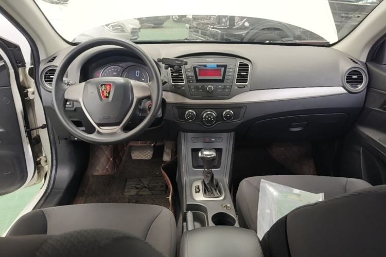 Used Roewe 350 2015 1.5L Automatic Luxury Sunroof Edition Center Console