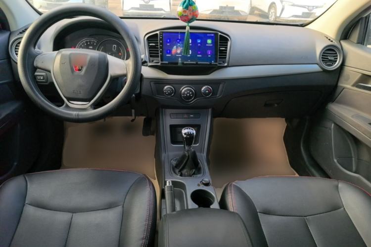 Used Roewe 350 2015 1.5L Manual Luxury Sunroof Edition Center Console
