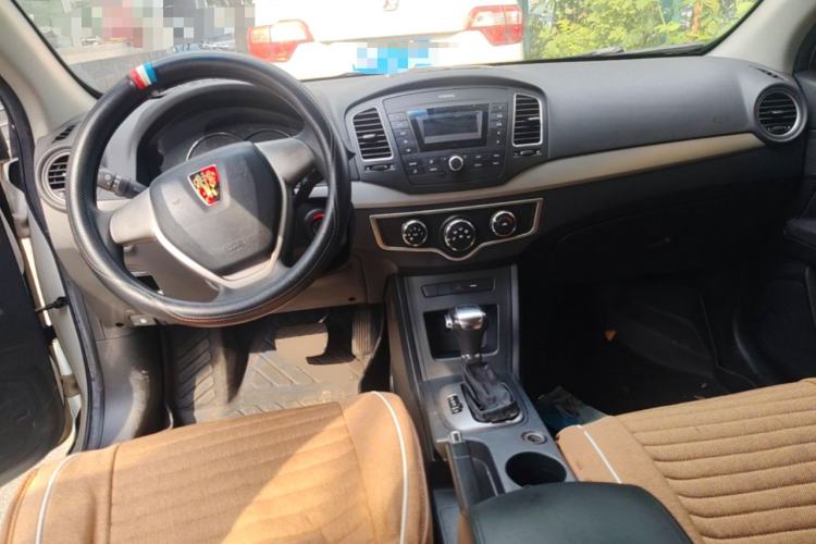 Used Roewe 350 2015 1.5L Automatic Luxury Sunroof Edition Center Console
