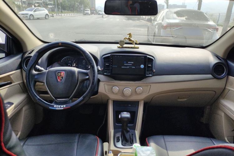 Used Roewe 350 2015 1.5L Automatic Luxury Sunroof Edition Center Console