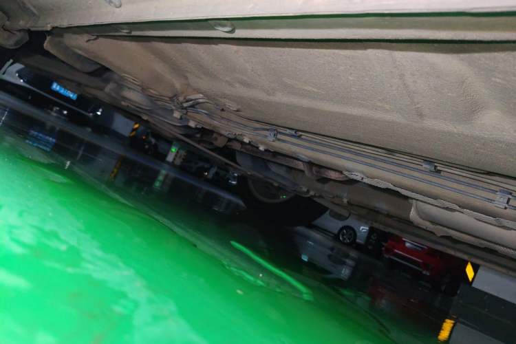 Used Roewe 350 2015 1.5L Manual Luxury Sunroof Edition Chassis Front Left
