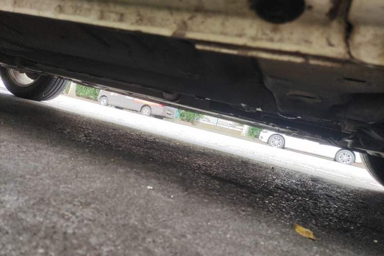 Used Roewe 350 2015 1.5L Manual Luxury Sunroof Edition Chassis Front Right