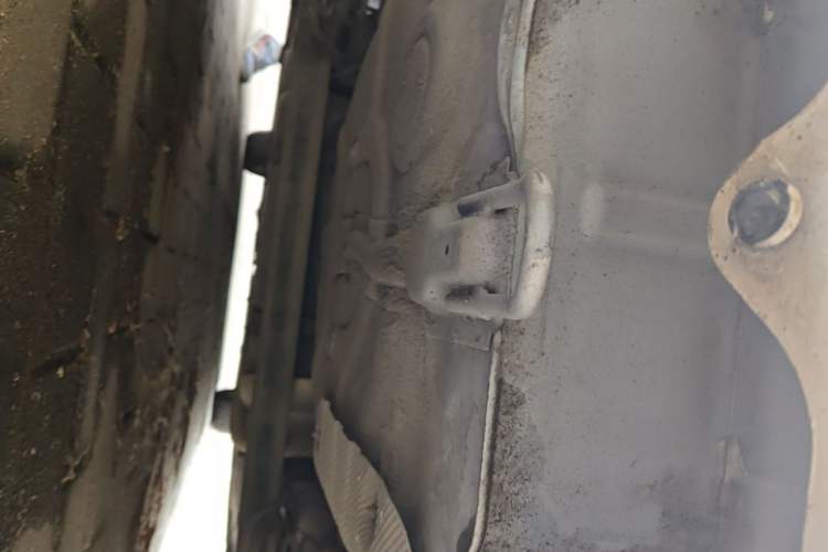 Used Roewe 350 2015 1.5L Automatic Luxury Sunroof Edition Chassis Rear