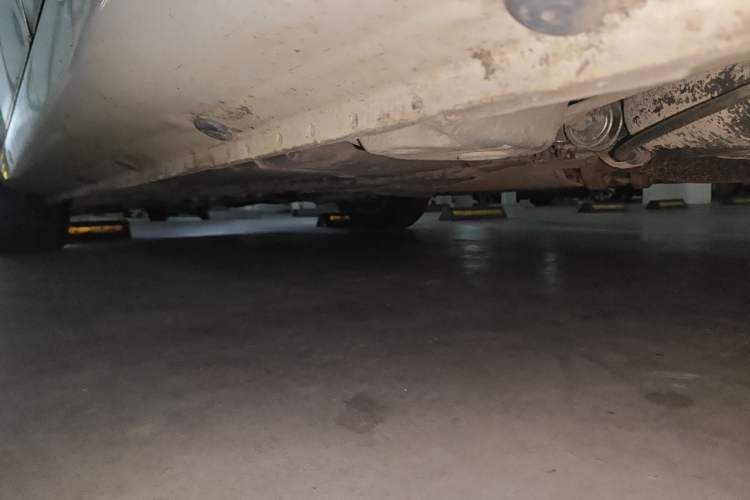 Used Roewe 350 2015 1.5L Automatic Luxury Sunroof Edition Chassis Rear Left