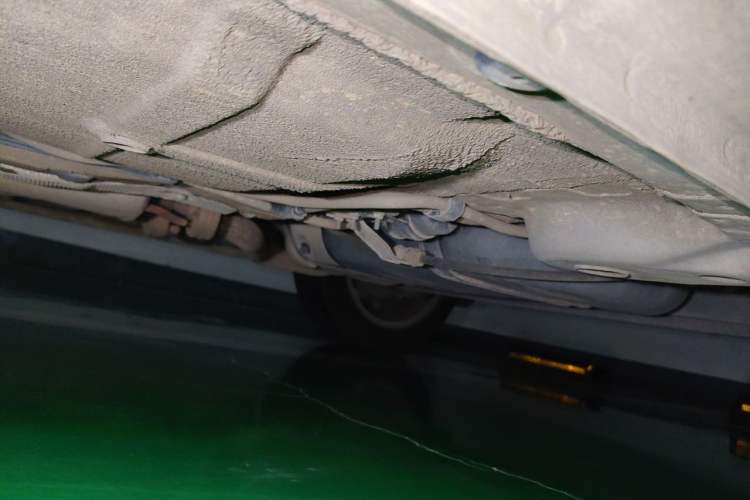 Used Roewe 350 2015 1.5L Manual Luxury Sunroof Edition Chassis Rear Left