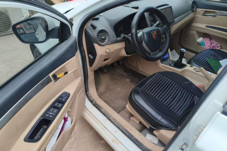 Used Roewe 350 2015 1.5L Manual Luxury Sunroof Edition Driver Seat