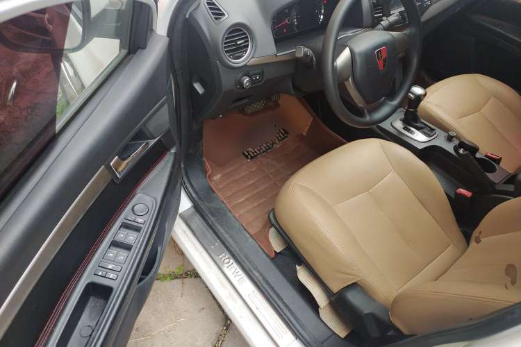 Used Roewe 350 2015 1.5L Automatic Luxury Sunroof Edition Driver Seat