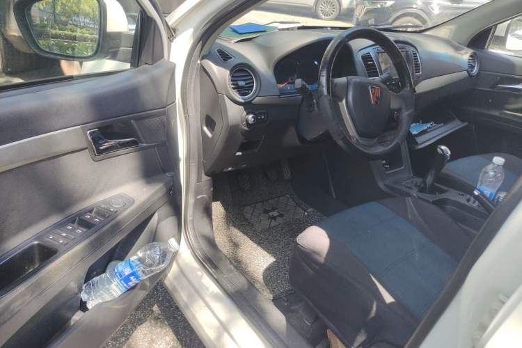 Used Roewe 350 2015 1.5L Manual Luxury Sunroof Edition Driver Seat