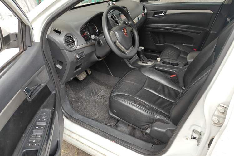 Used Roewe 350 2015 1.5L Automatic Luxury Sunroof Edition Driver Seat