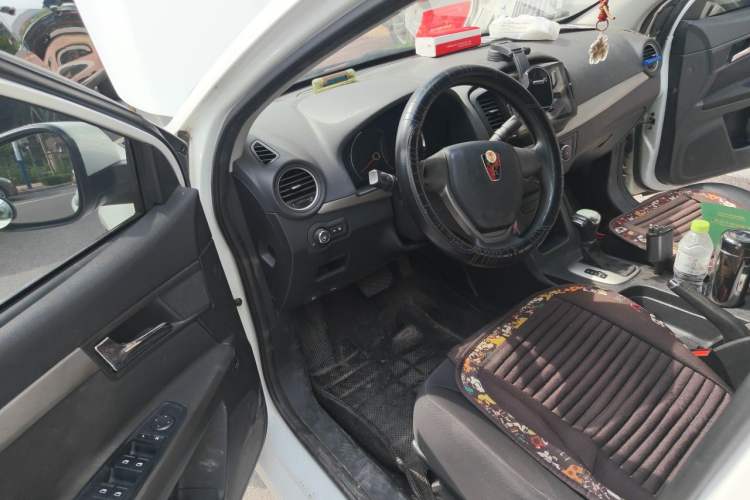 Used Roewe 350 2015 1.5L Automatic Luxury Sunroof Edition Driver Seat