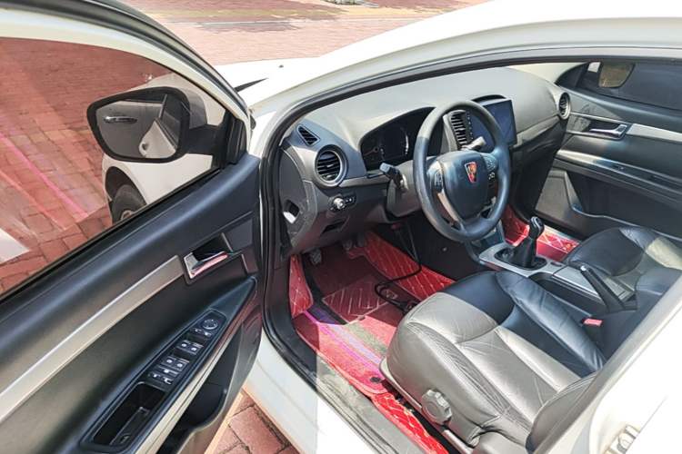 Used Roewe 350 2015 1.5L Manual Luxury Sunroof Edition Driver Seat