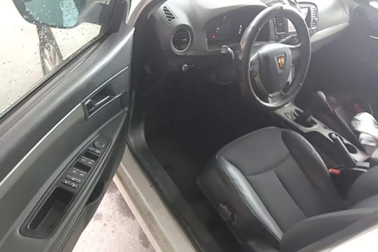 Used Roewe 350 2015 1.5L Manual Luxury Edition Driver Seat