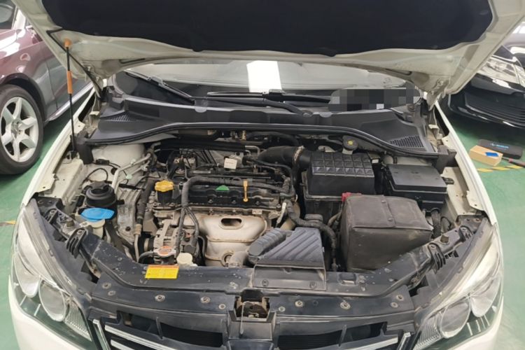 Used Roewe 350 2015 1.5L Automatic Luxury Sunroof Edition Engine Bay