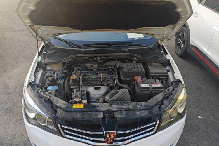 Used Roewe 350 2015 1.5L Manual Luxury Sunroof Edition Engine Bay
