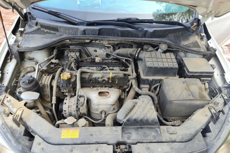 Used Roewe 350 2015 1.5L Manual Luxury Sunroof Edition Engine Bay