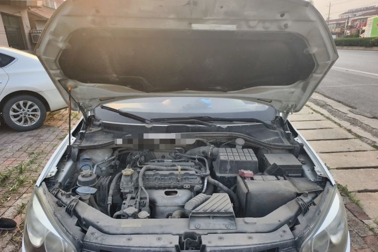 Used Roewe 350 2015 1.5L Manual Luxury Sunroof Edition Engine Bay