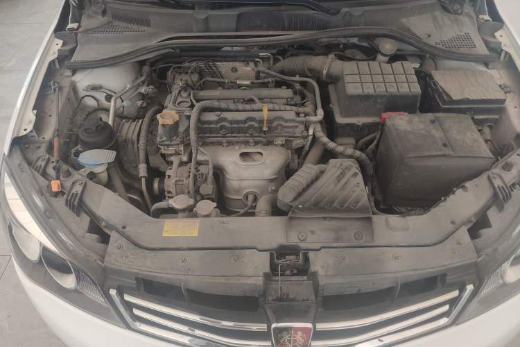 Used Roewe 350 2015 1.5L Automatic Luxury Sunroof Edition Engine Bay