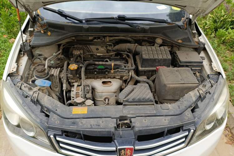 Used Roewe 350 2015 1.5L Automatic Luxury Sunroof Edition Engine Bay