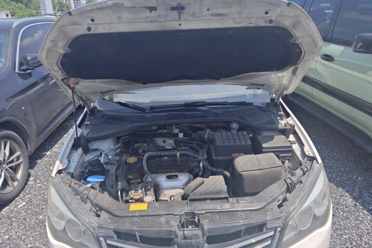 Used Roewe 350 2015 1.5L Automatic Luxury Sunroof Edition Engine Bay