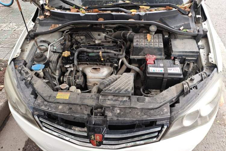 Used Roewe 350 2015 1.5L Automatic Luxury Sunroof Edition Engine Bay