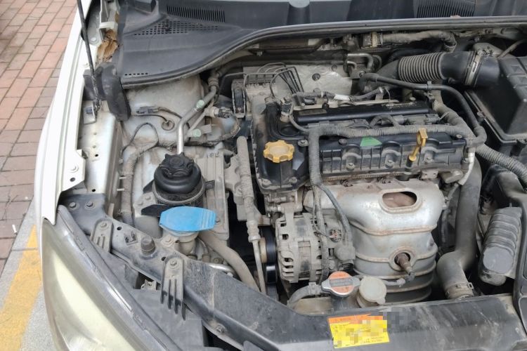 Used Roewe 350 2015 1.5L Automatic Luxury Sunroof Edition Engine Bay Right