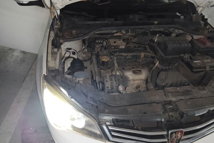 Used Roewe 350 2015 1.5L Automatic Luxury Sunroof Edition Engine Bay Right