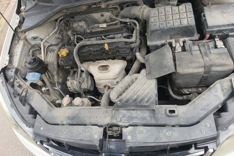 Used Roewe 350 2015 1.5L Manual Luxury Sunroof Edition Engine Bay