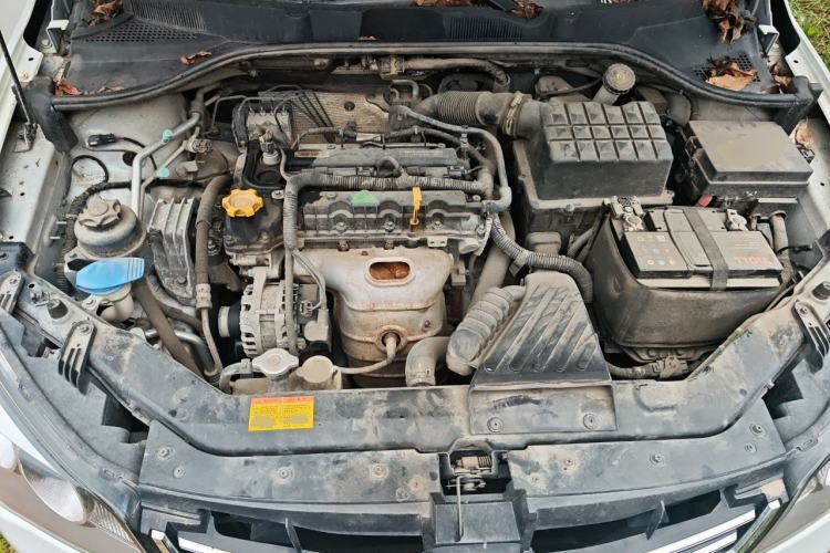 Used Roewe 350 2015 1.5L Automatic Luxury Sunroof Edition Engine Bay